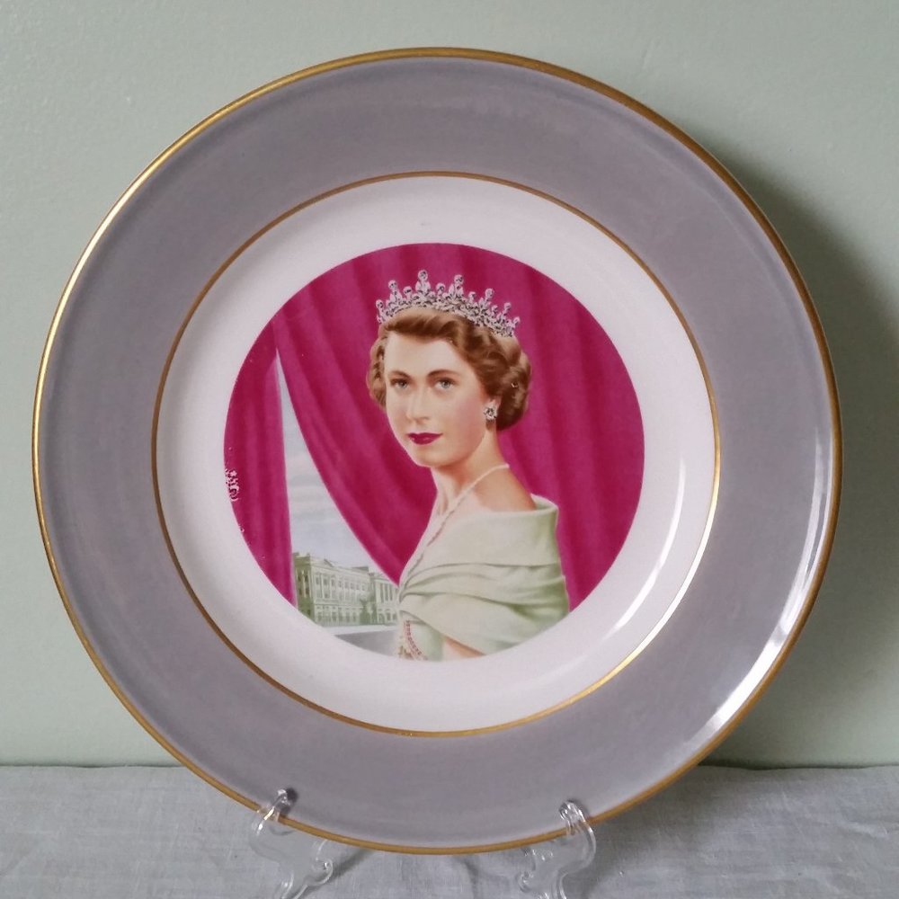 Queen Elizabeth II 1953 Coronation plate Mayer China 10.25" by Allen Hughes